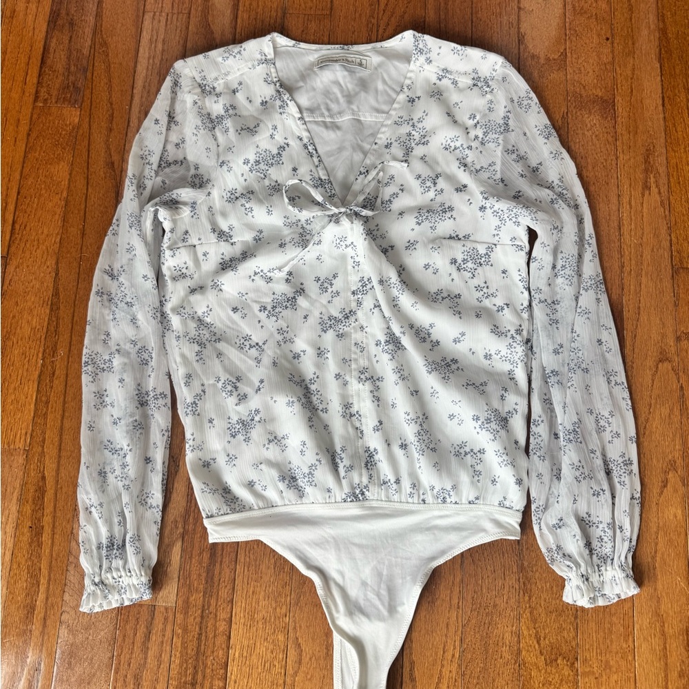Abercrombie & Fitch White Thong Bodysuit with Blue Floral Print
